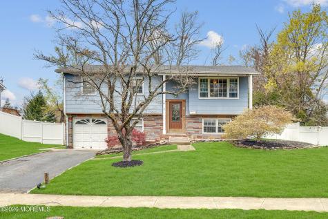 15 Ralph Place Jackson NJ 08527