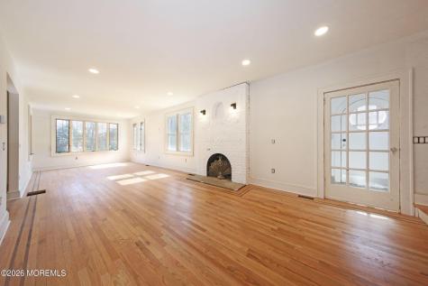 310 Branch Avenue Little Silver NJ 07739