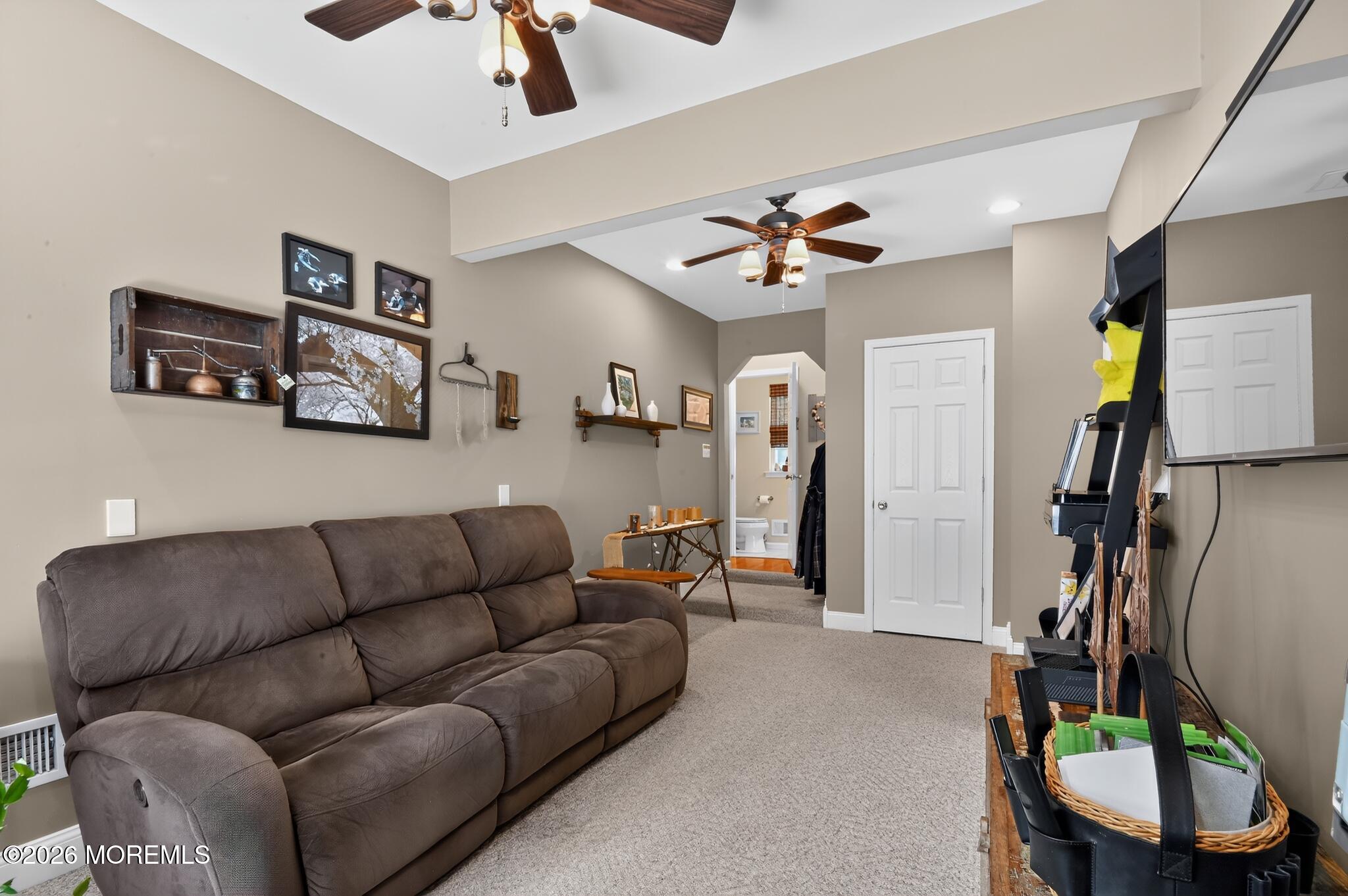 105 Hollow Oak Lane Manahawkin NJ 08050