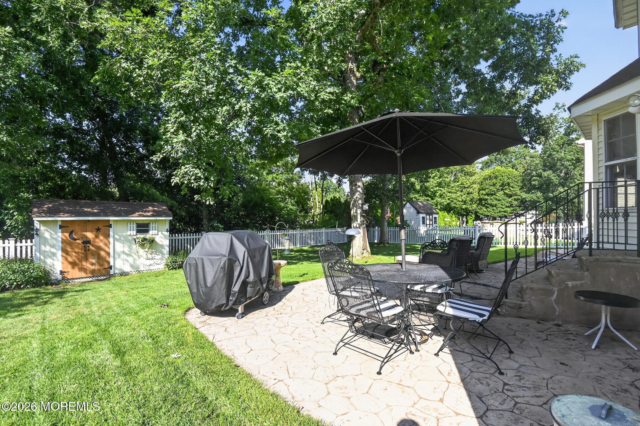 105 Hollow Oak Lane Manahawkin NJ 08050