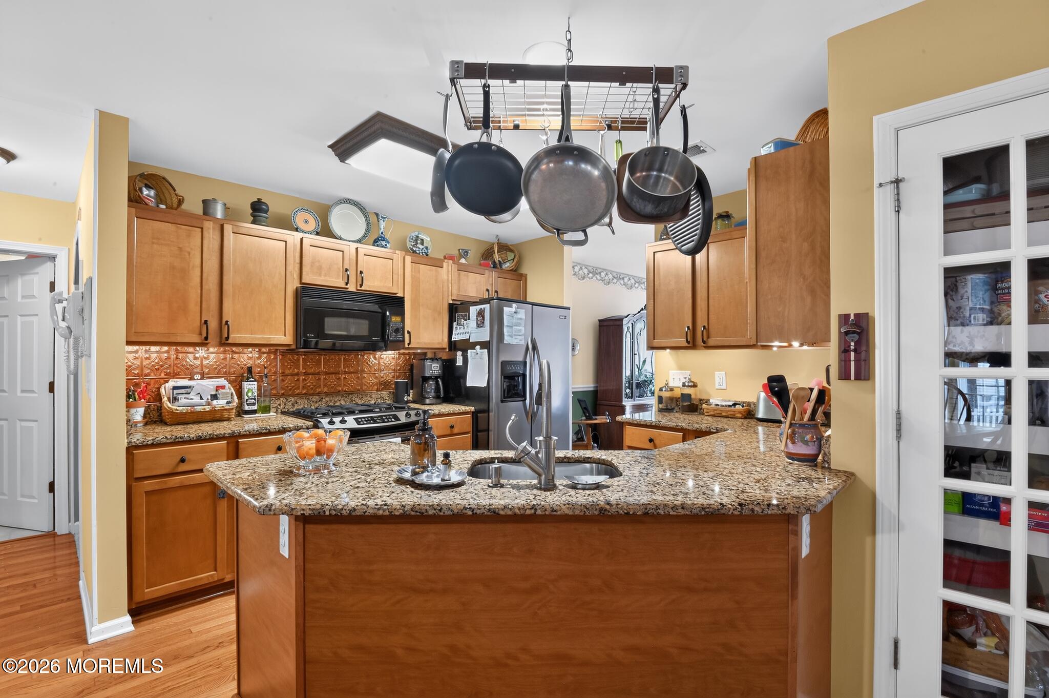 105 Hollow Oak Lane Manahawkin NJ 08050