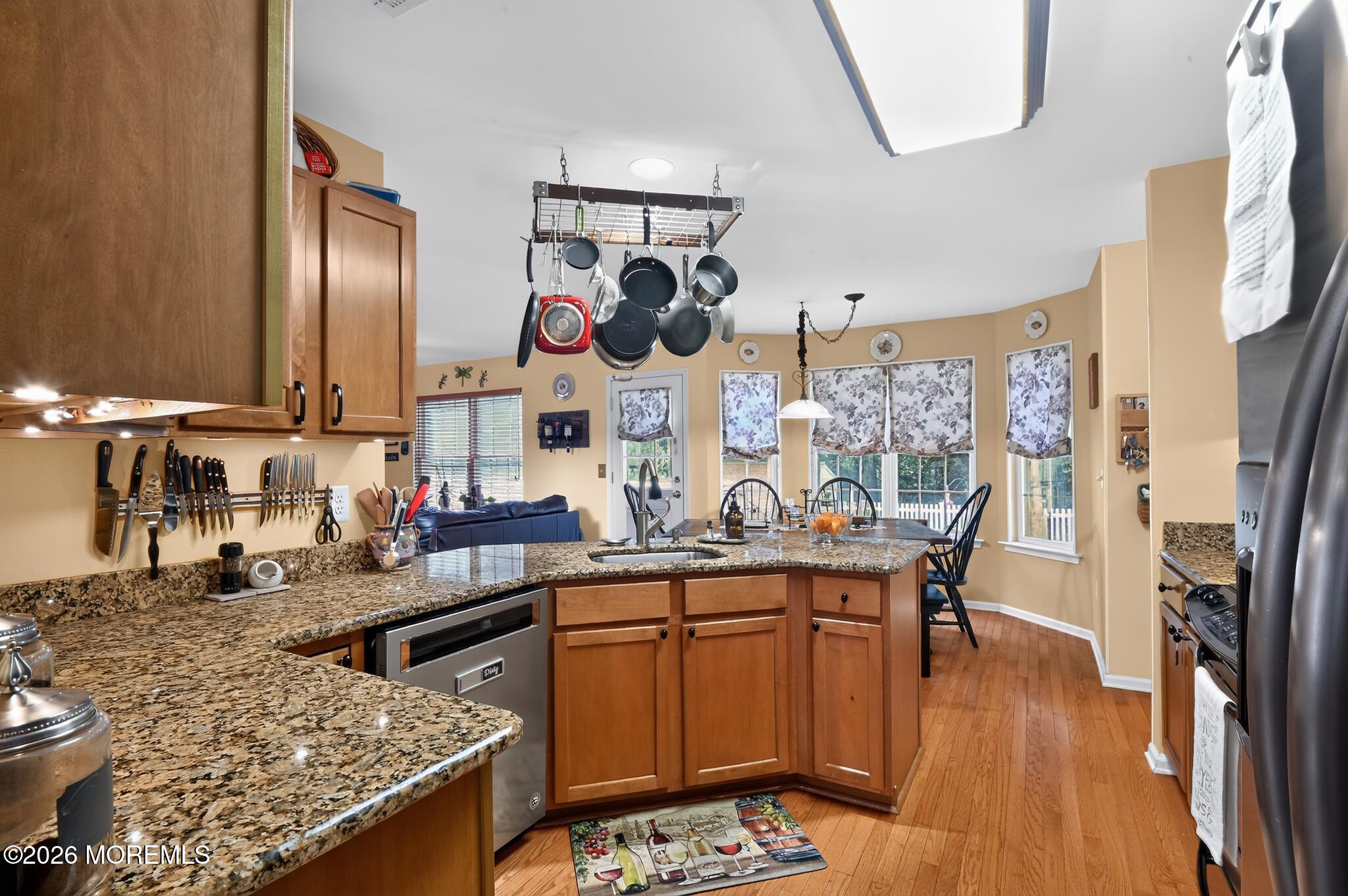 105 Hollow Oak Lane Manahawkin NJ 08050