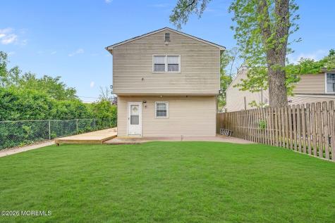 9 Holly Street Keansburg NJ 07734