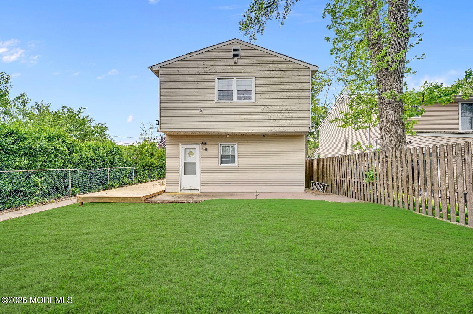 9 Holly Street Keansburg NJ 07734