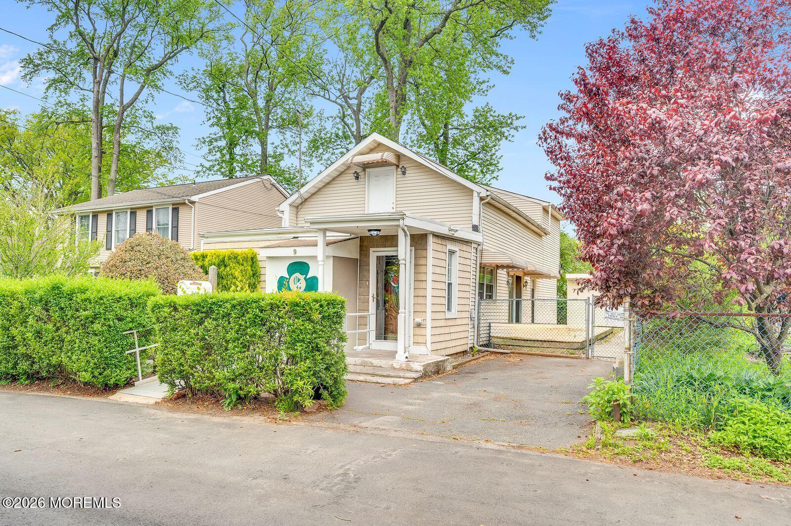 9 Holly Street Keansburg NJ 07734