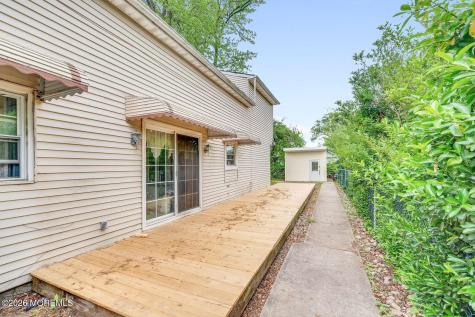 9 Holly Street Keansburg NJ 07734