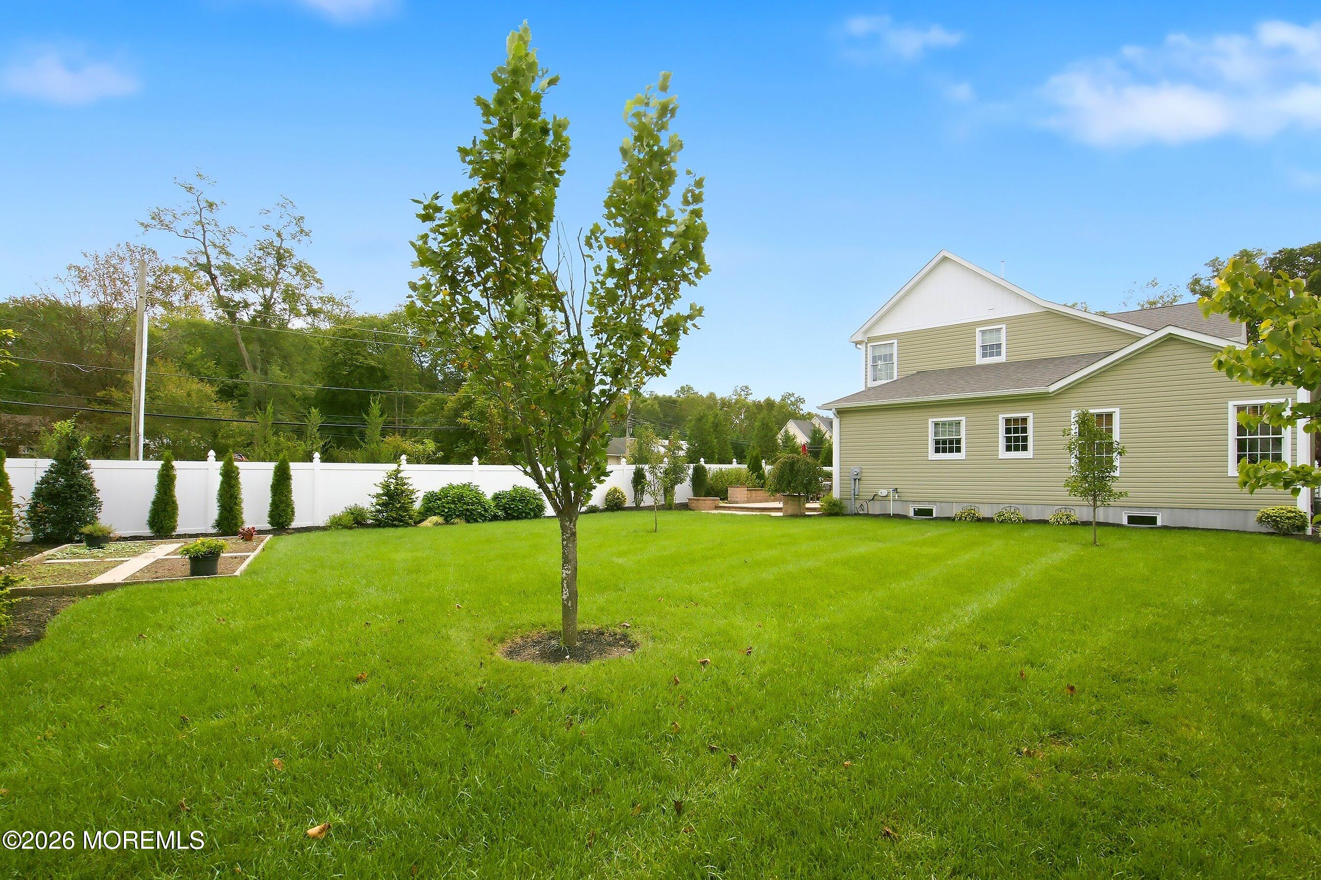 222 Friendship Road Howell NJ 07731