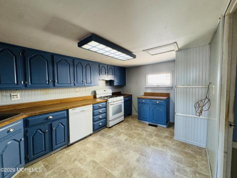 128 Curlew Road Tuckerton NJ 08087