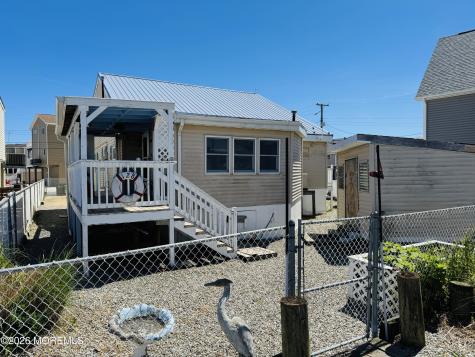 128 Curlew Road Tuckerton NJ 08087