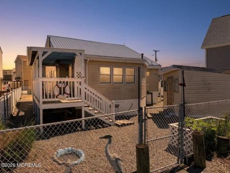 128 Curlew Road Tuckerton NJ 08087