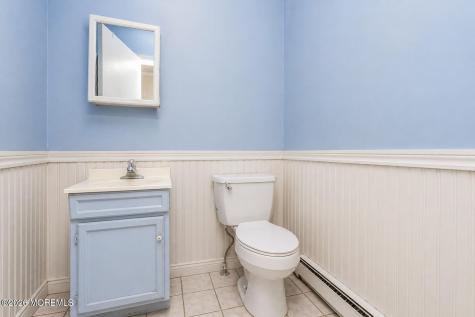74 Center Avenue Leonardo NJ 07737