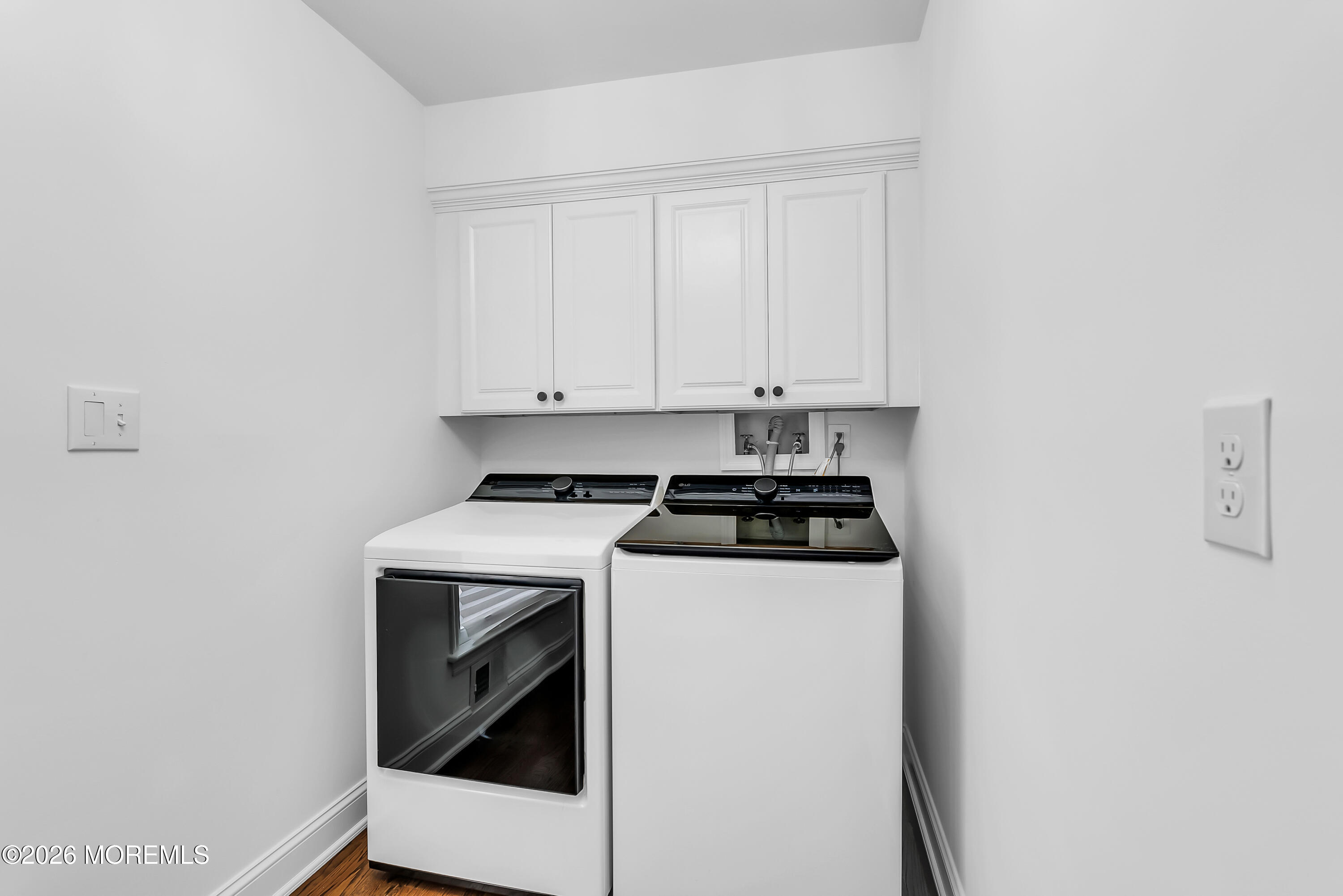 6 Deep Wood Lane Colts Neck NJ 07722