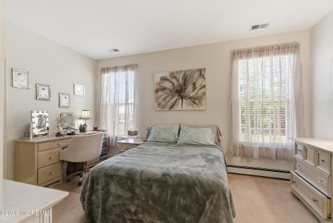 46 Hatteras Way Barnegat NJ 08005