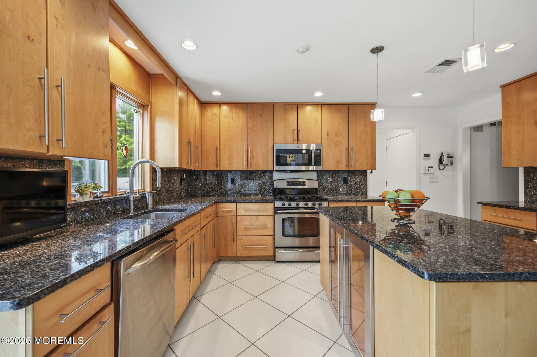 5 Emmons Court Marlboro NJ 07746