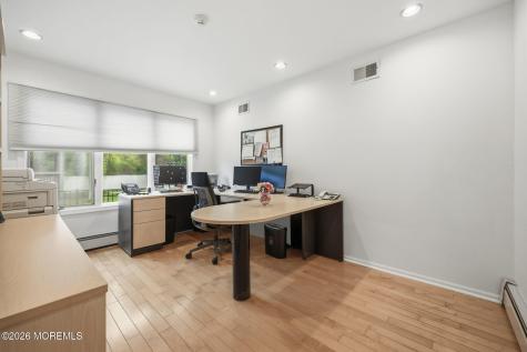 5 Emmons Court Marlboro NJ 07746