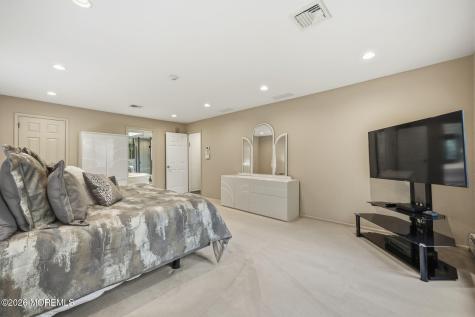 5 Emmons Court Marlboro NJ 07746