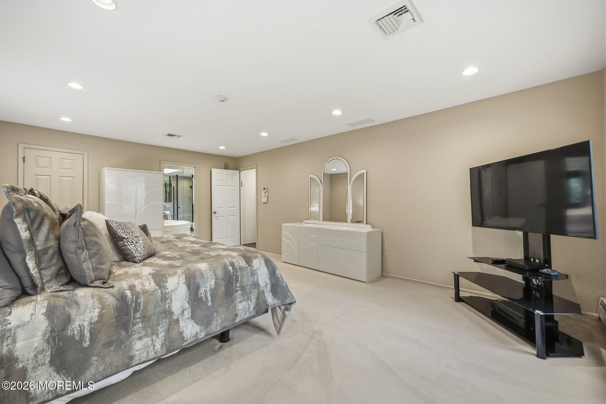 5 Emmons Court Marlboro NJ 07746