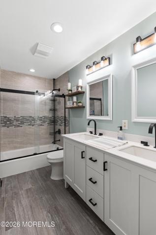 7 Oxford Road Manalapan NJ 07726