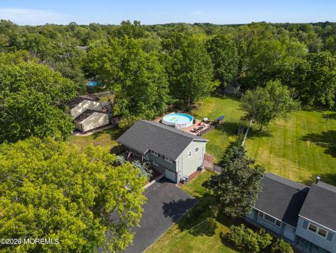 7 Oxford Road Manalapan NJ 07726
