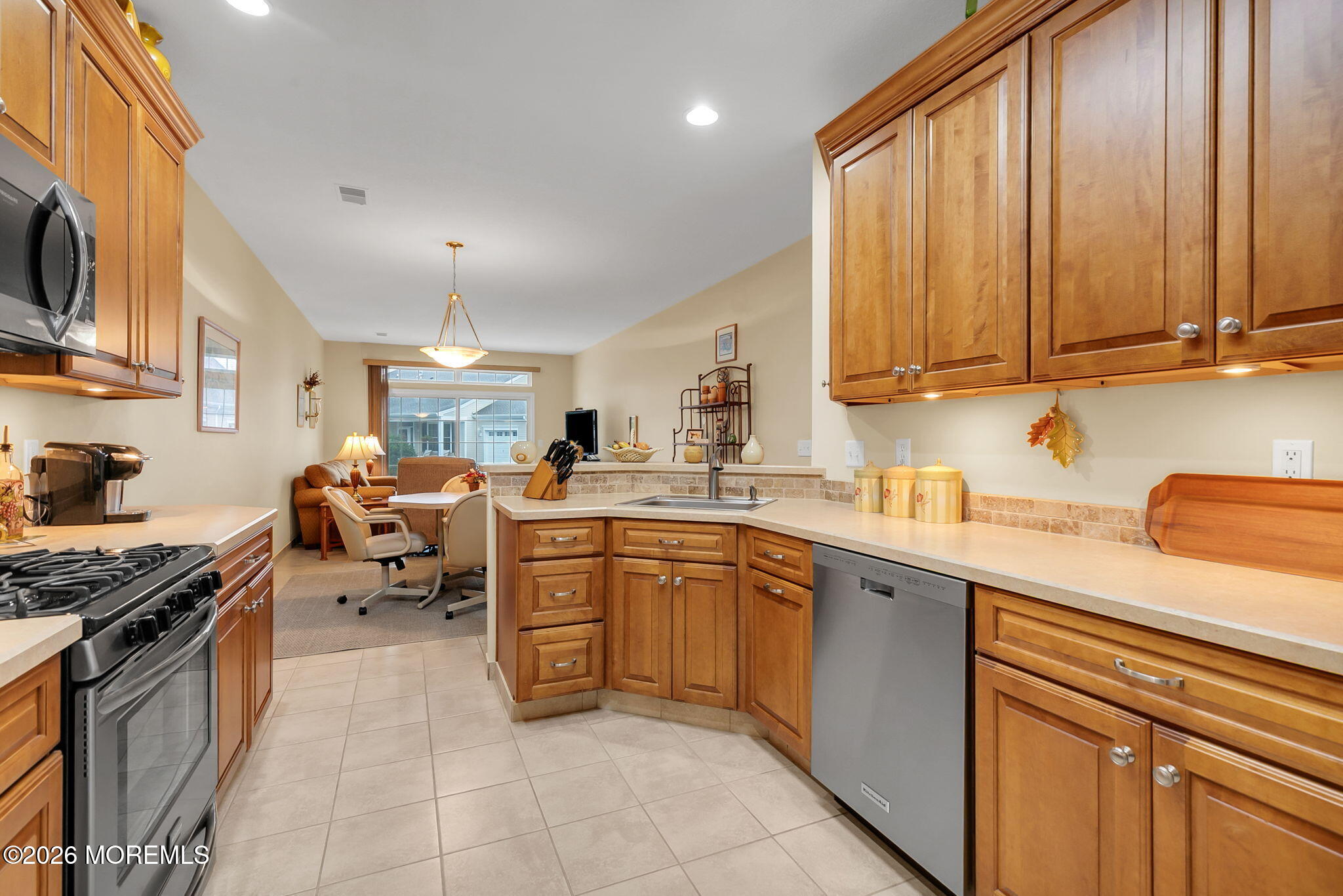 17 Greylawn Drive Lakewood NJ 08701
