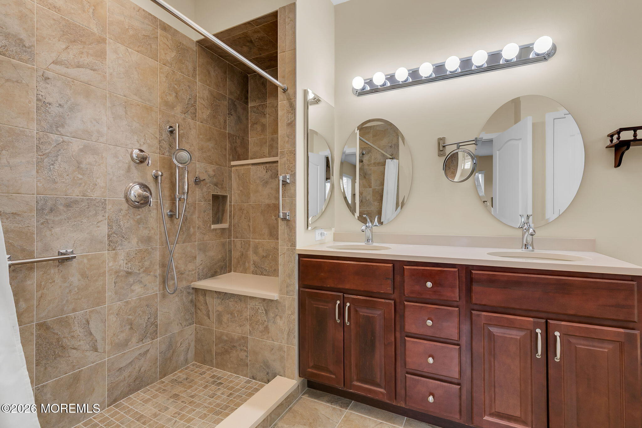 17 Greylawn Drive Lakewood NJ 08701