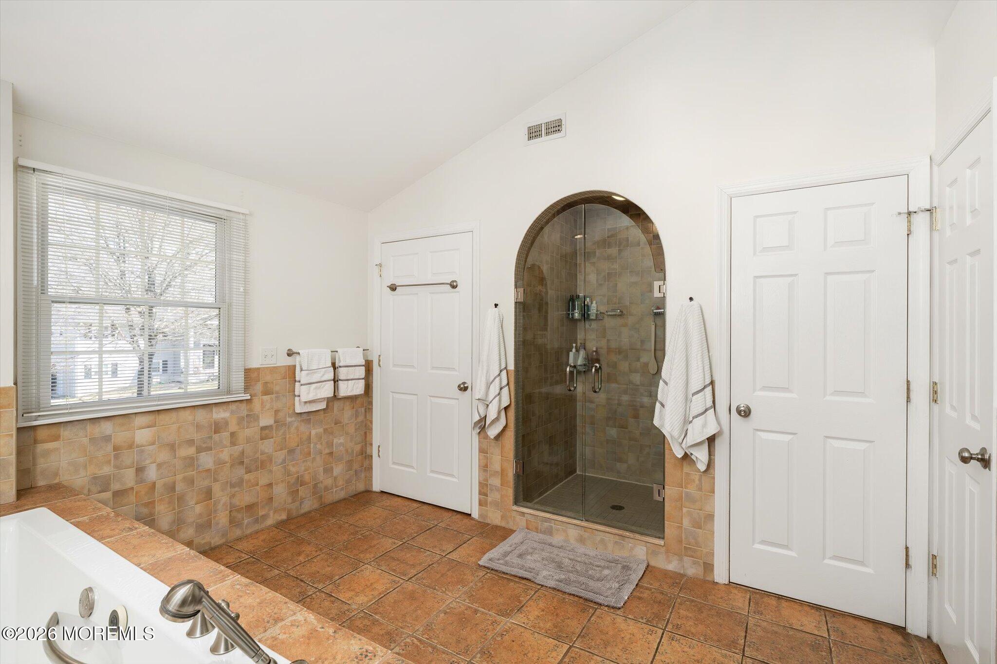 4 Twain Drive Allentown NJ 08501
