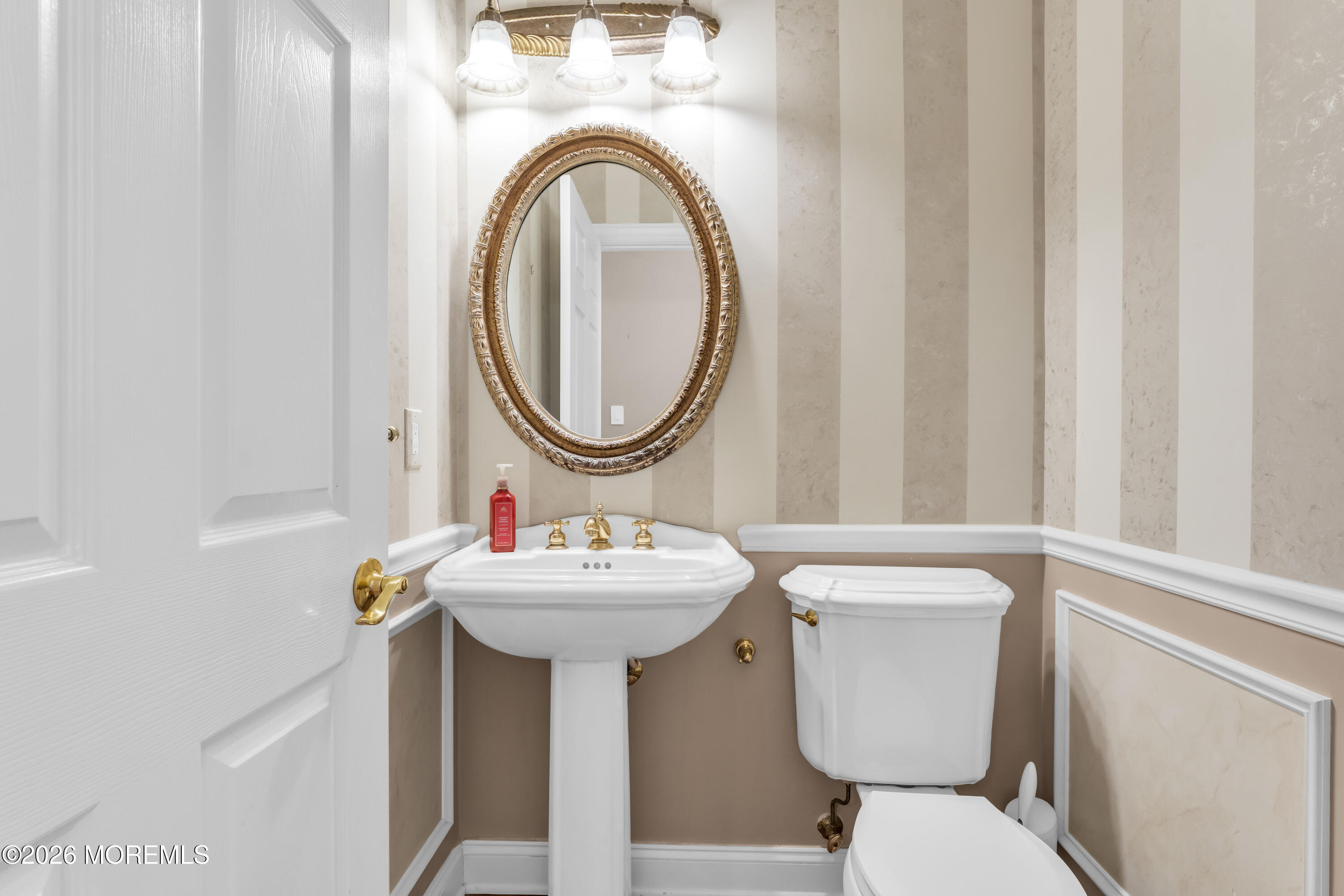200 Shepard Way Manalapan NJ 07726