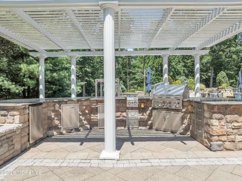 200 Shepard Way Manalapan NJ 07726