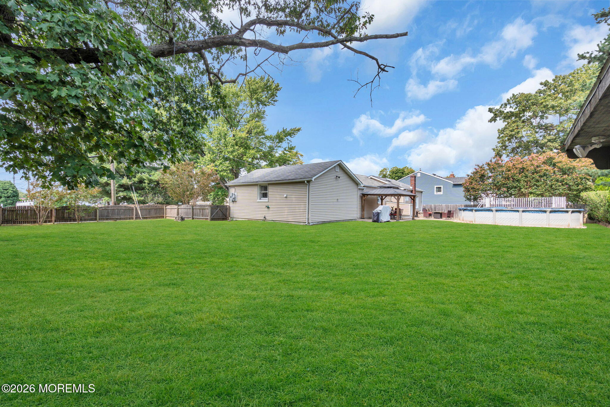 149 11th Street Belford NJ 07718