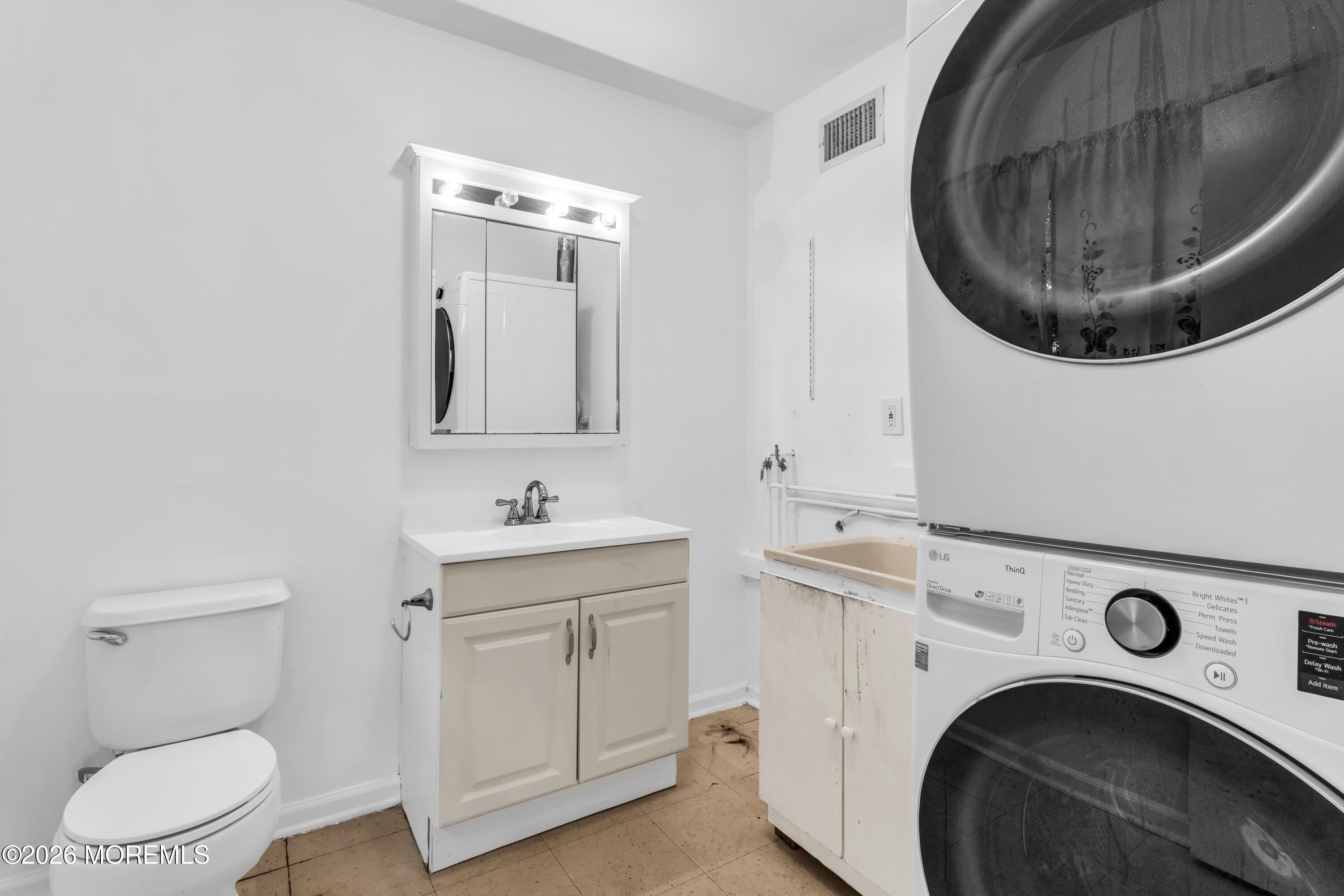 94 Leedsville Drive Lincroft NJ 07738