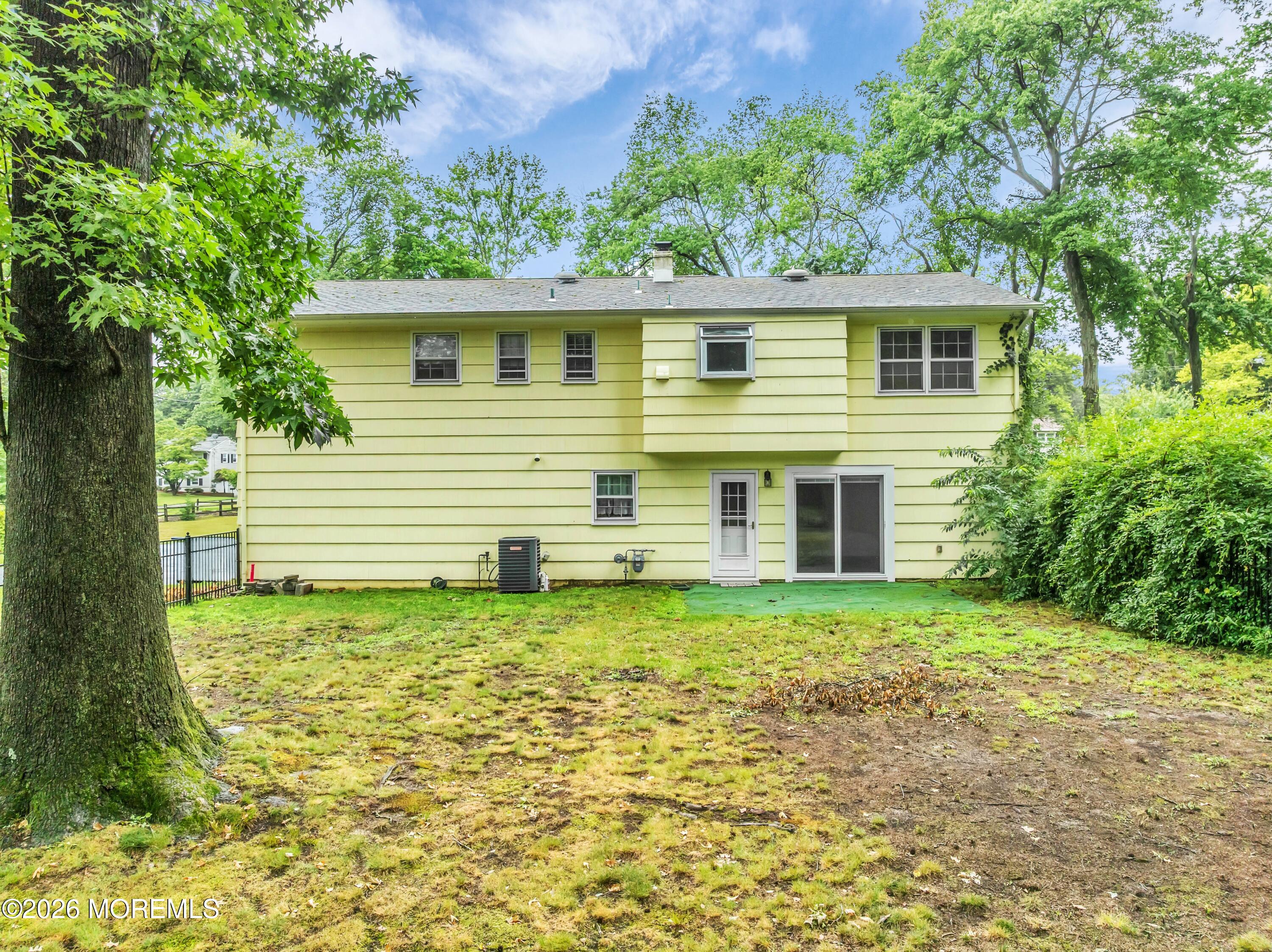 94 Leedsville Drive Lincroft NJ 07738
