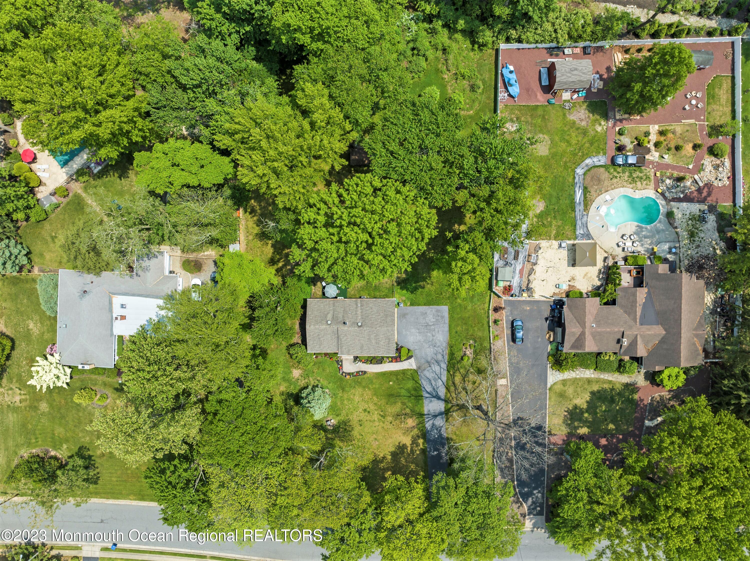 94 Leedsville Drive Lincroft NJ 07738