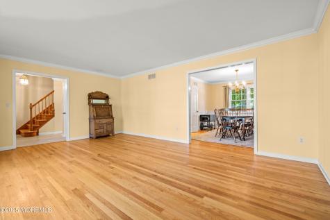 4 Brookside Drive Colts Neck NJ 07722