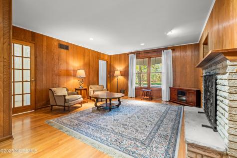 4 Brookside Drive Colts Neck NJ 07722