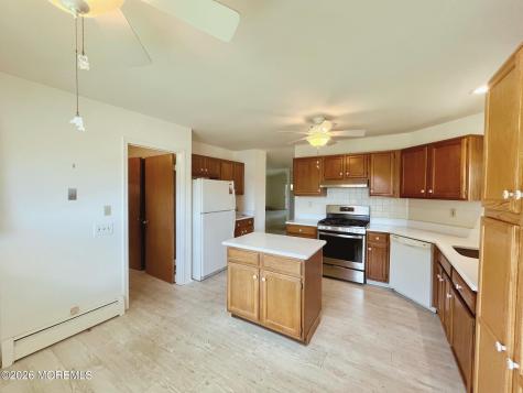 35 Noranda Street Toms River NJ 08757