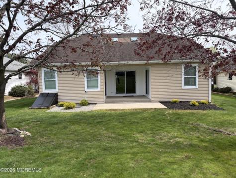 10 Suffolk Way Marlboro NJ 07746