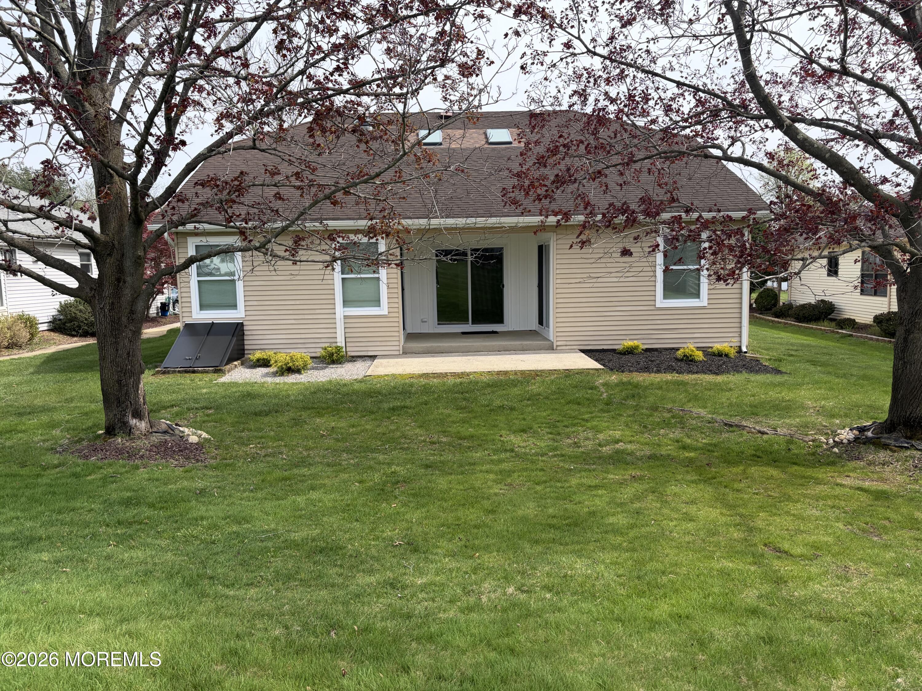 10 Suffolk Way Marlboro NJ 07746
