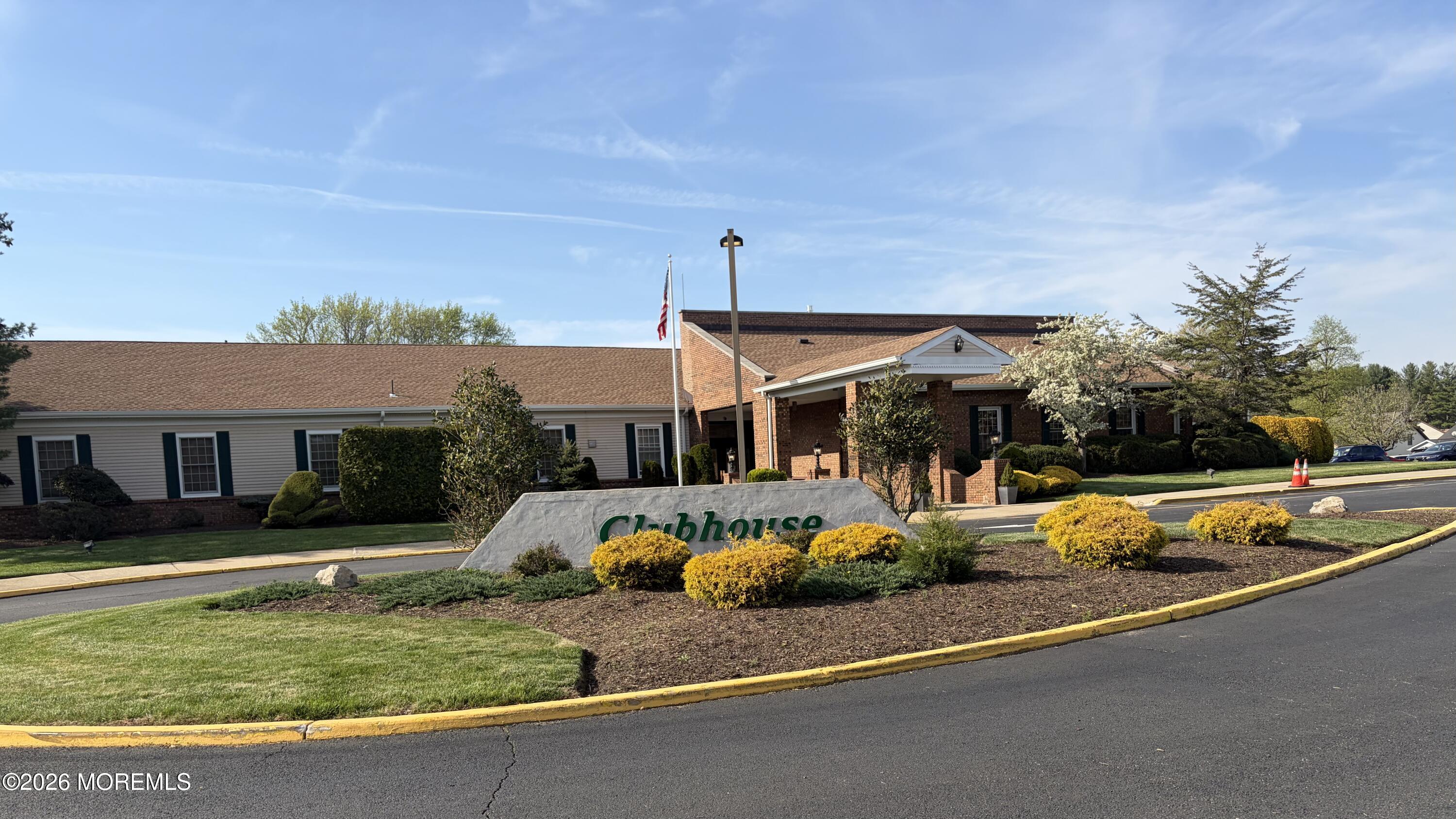 10 Suffolk Way Marlboro NJ 07746