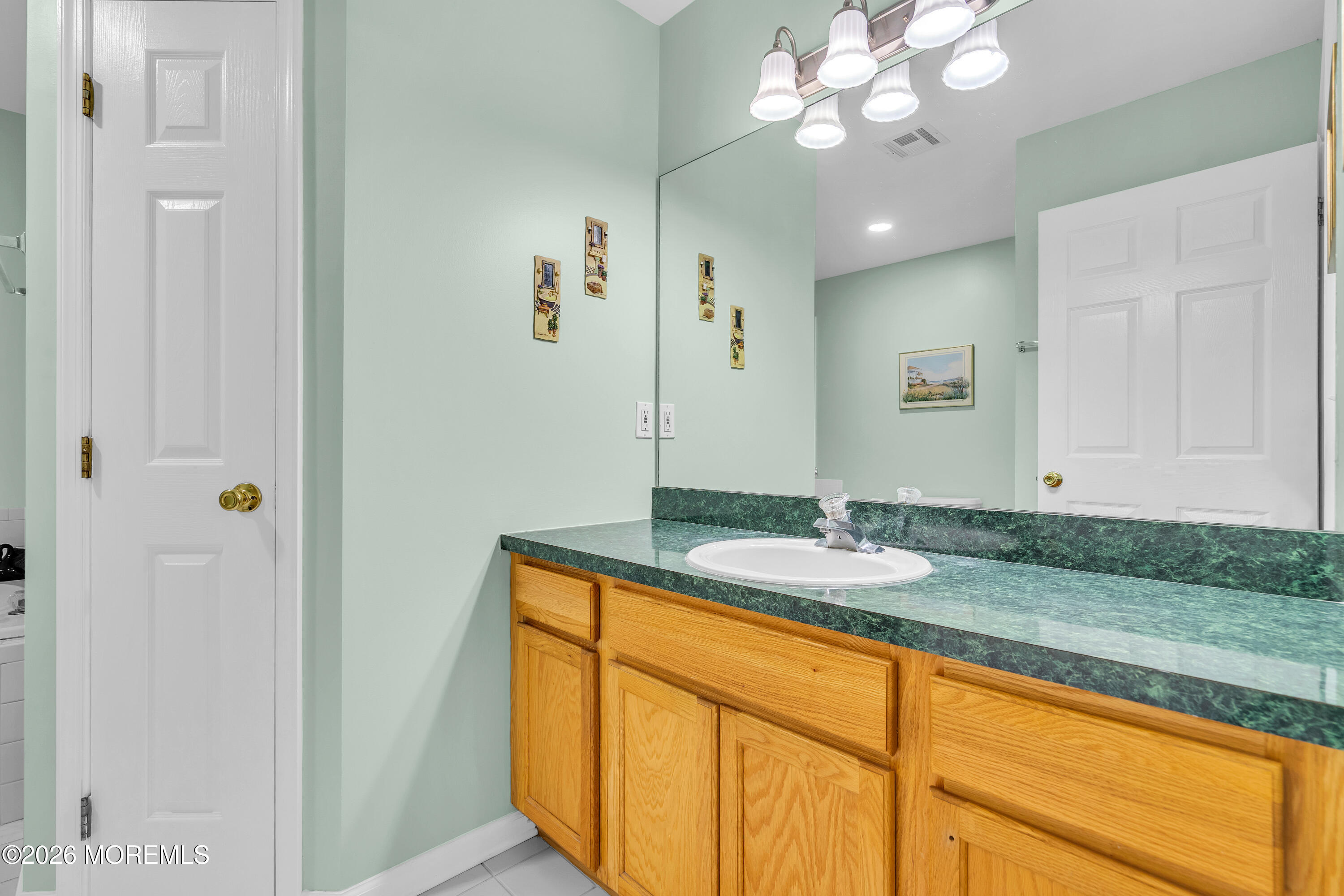 505 Declaration Lane Jackson NJ 08527