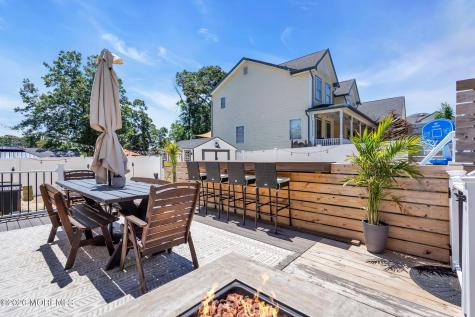209 Gilford Avenue Island Heights NJ 08732