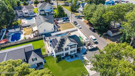 209 Gilford Avenue Island Heights NJ 08732