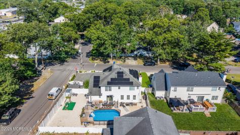209 Gilford Avenue Island Heights NJ 08732