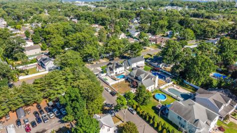 209 Gilford Avenue Island Heights NJ 08732