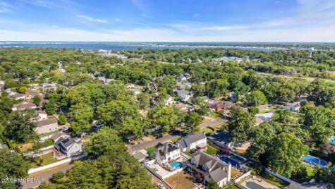 209 Gilford Avenue Island Heights NJ 08732
