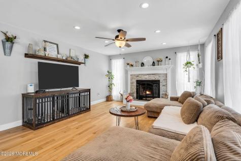 209 Gilford Avenue Island Heights NJ 08732