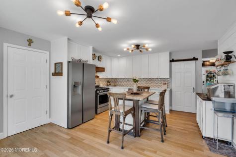 209 Gilford Avenue Island Heights NJ 08732