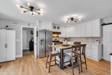 209 Gilford Avenue Island Heights NJ 08732