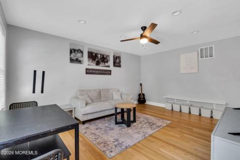 209 Gilford Avenue Island Heights NJ 08732
