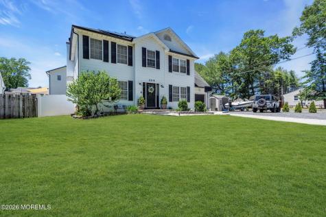 209 Gilford Avenue Island Heights NJ 08732