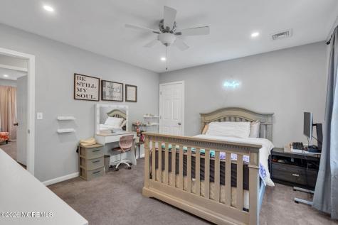 209 Gilford Avenue Island Heights NJ 08732